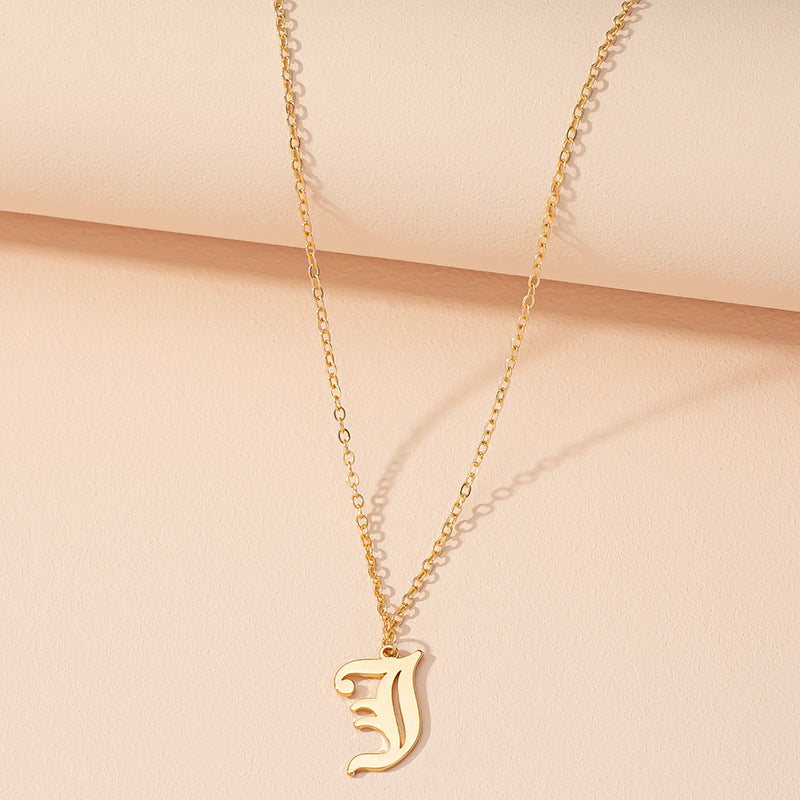 Retro Personality Design Sense 26 English Alphabet Necklace Female