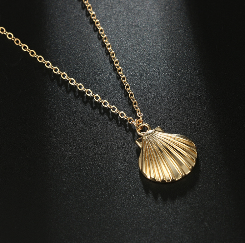 Alloy shell necklace