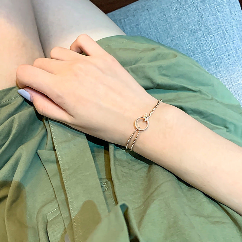 Women's geometric temperament hollow bracelet