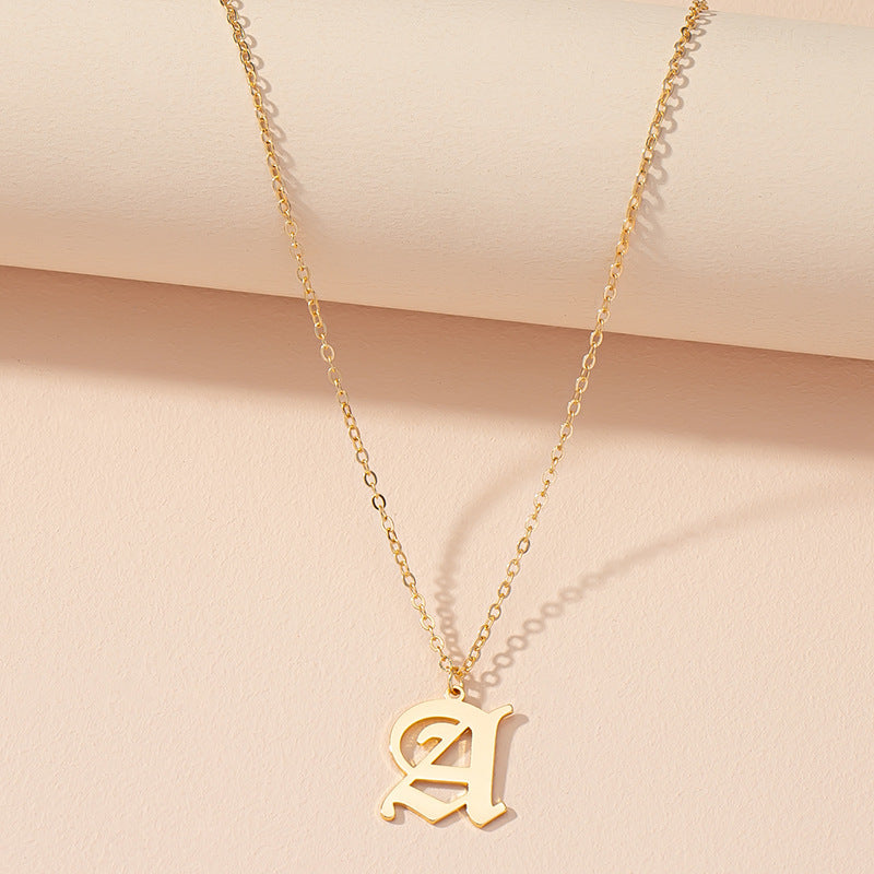 Retro Personality Design Sense 26 English Alphabet Necklace Female