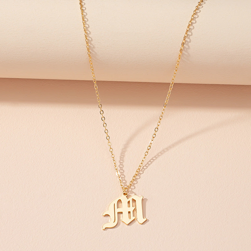 Retro Personality Design Sense 26 English Alphabet Necklace Female