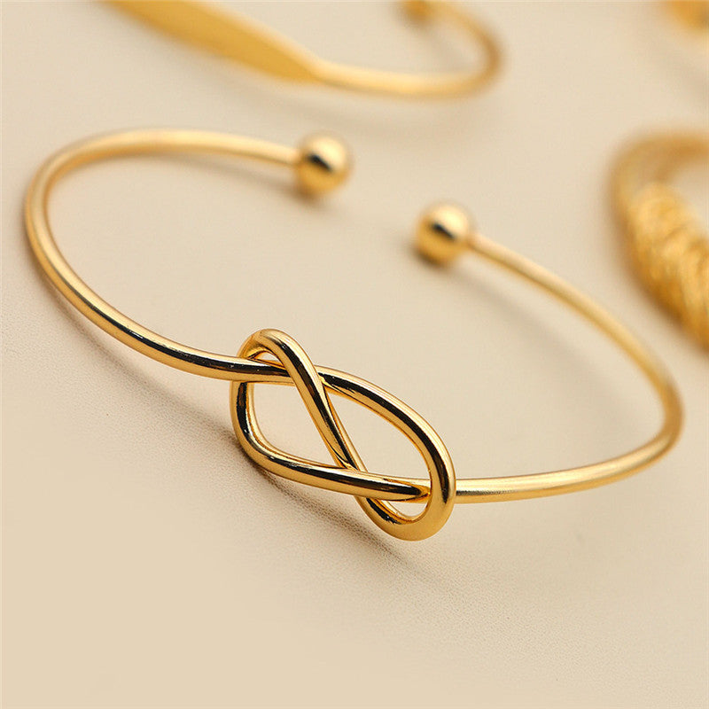 Fashion Exaggerated Retro Personality Ring Multi-layer Bracelet Set
