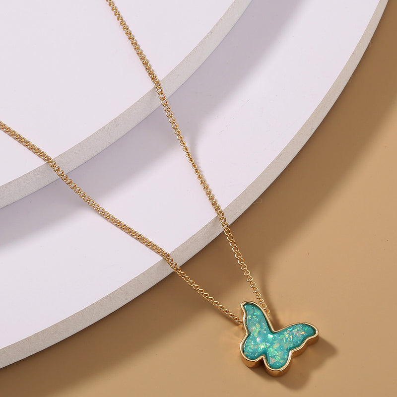 Niche simple design green resin butterfly necklace necklace ins Korean female choker clavicle chain jewelry