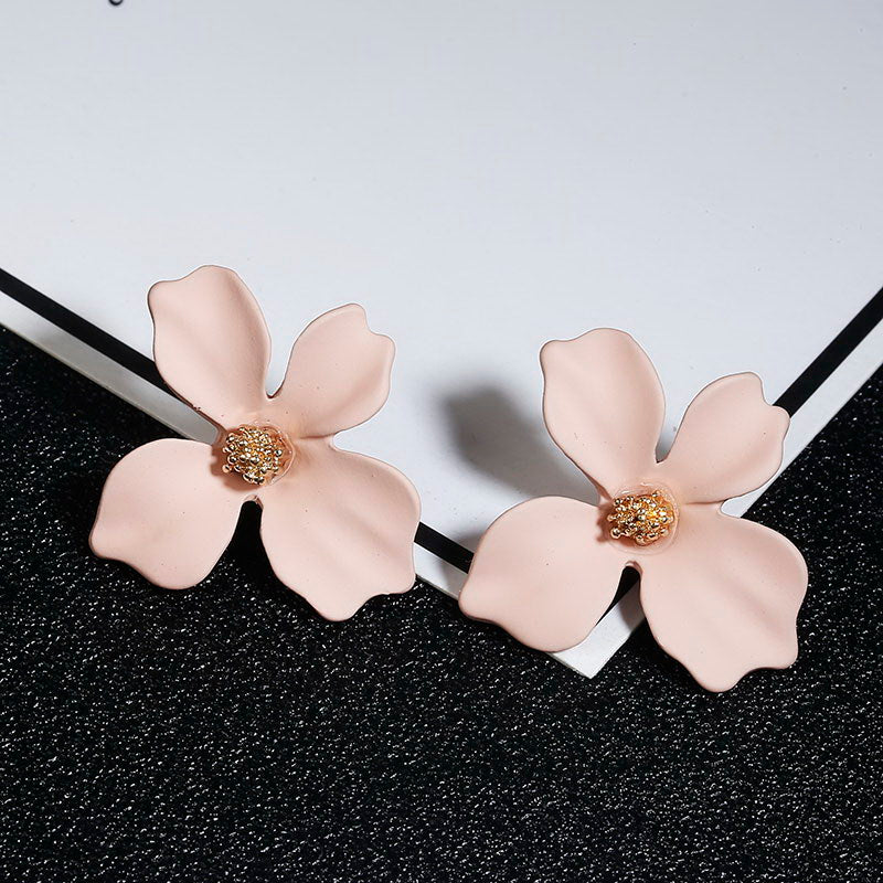 Small Fresh Earrings Super Fairy Flower Earrings Temperament And Beautiful Earrings