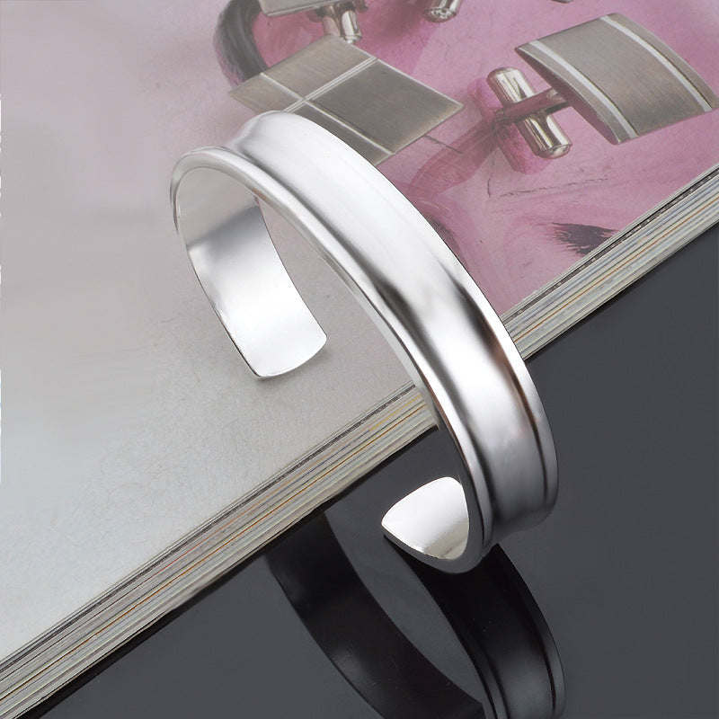 Fashion Ladies Silver Plated Concave Light Body Bracelet