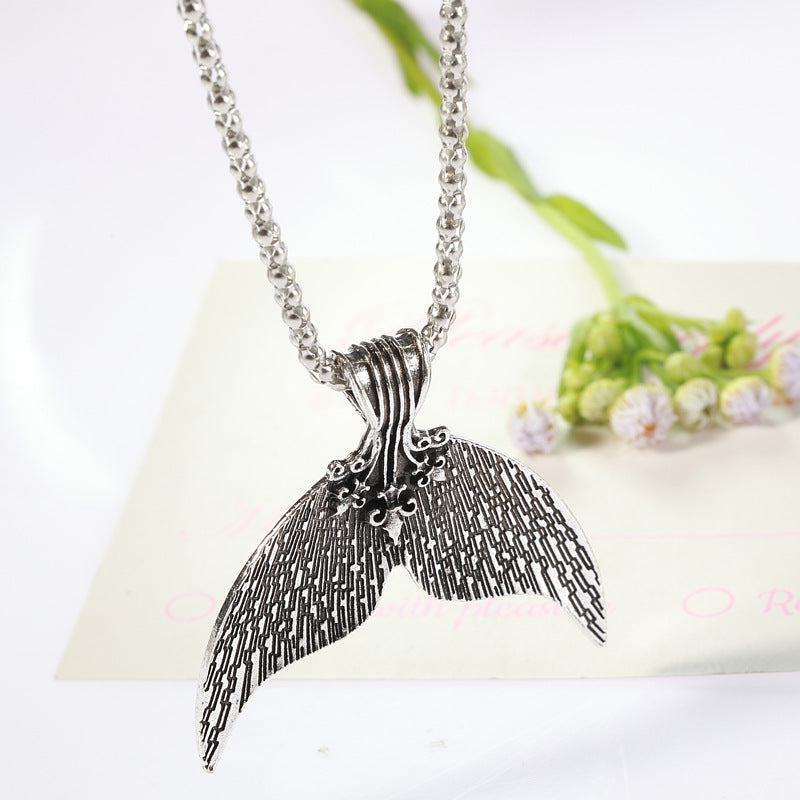 Personalized Dolphin Fish Tail Clavicle Chain