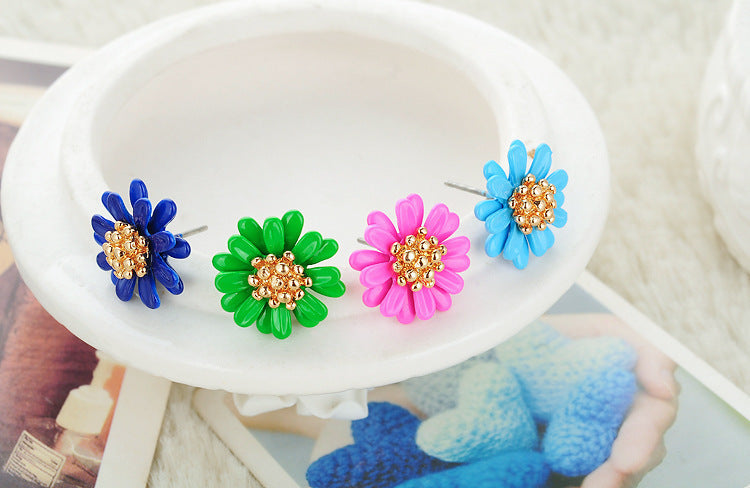 Creative Sweet Little Daisy Alloy Earrings