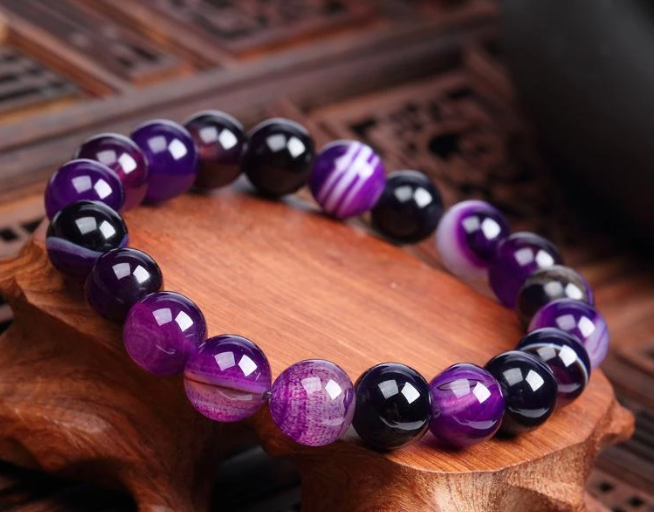 Women's Natural Purple Stone Bracelet