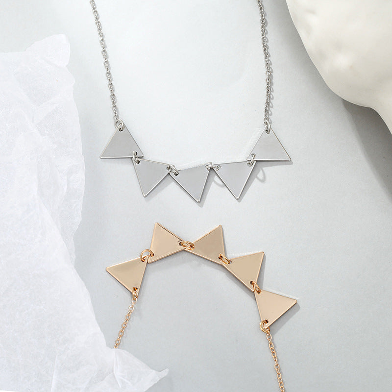 New Fashion Simple Geometric Mosaic Triangle Pendant Short Clavicle Chain Necklace Women