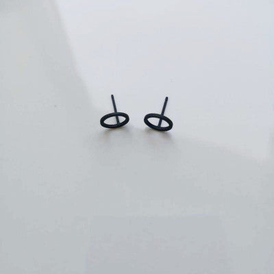 Europe and America minimalist simple mini earrings small geometric triangle hollow punk earrings