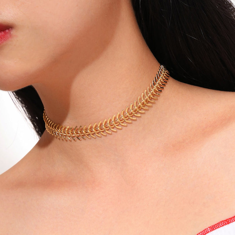 Fishbone Chain Short Necklace Clavicle Women's Necklace