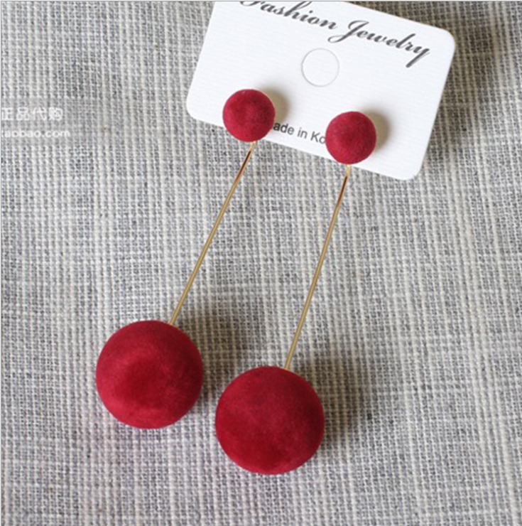 Fashion temperament woolen ball earrings earrings