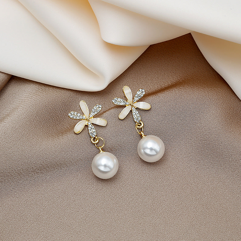 Silver Needle Korean Fashion Flower Pearl Diamond