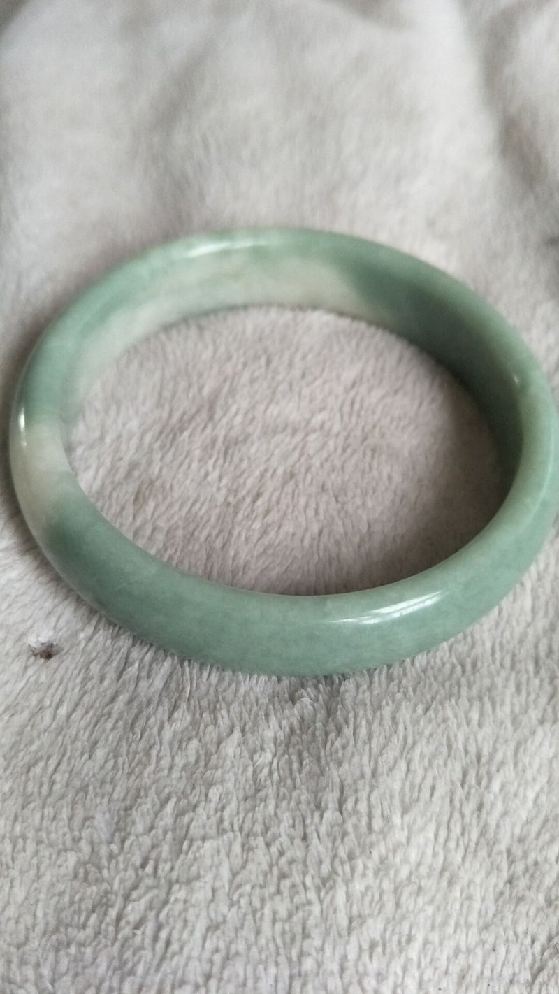Jade Bracelet Floating Green Female Emerald