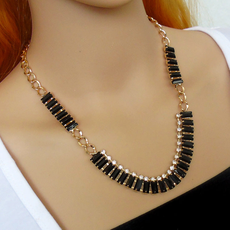 Resin rhinestone short clavicle chain Korean version