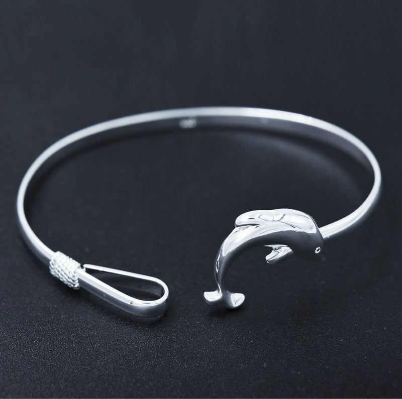 Personalized Accessories Silver Single-Line Dolphin Bracelet