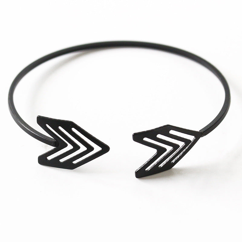 Openwork arrow geometric opening bracelet