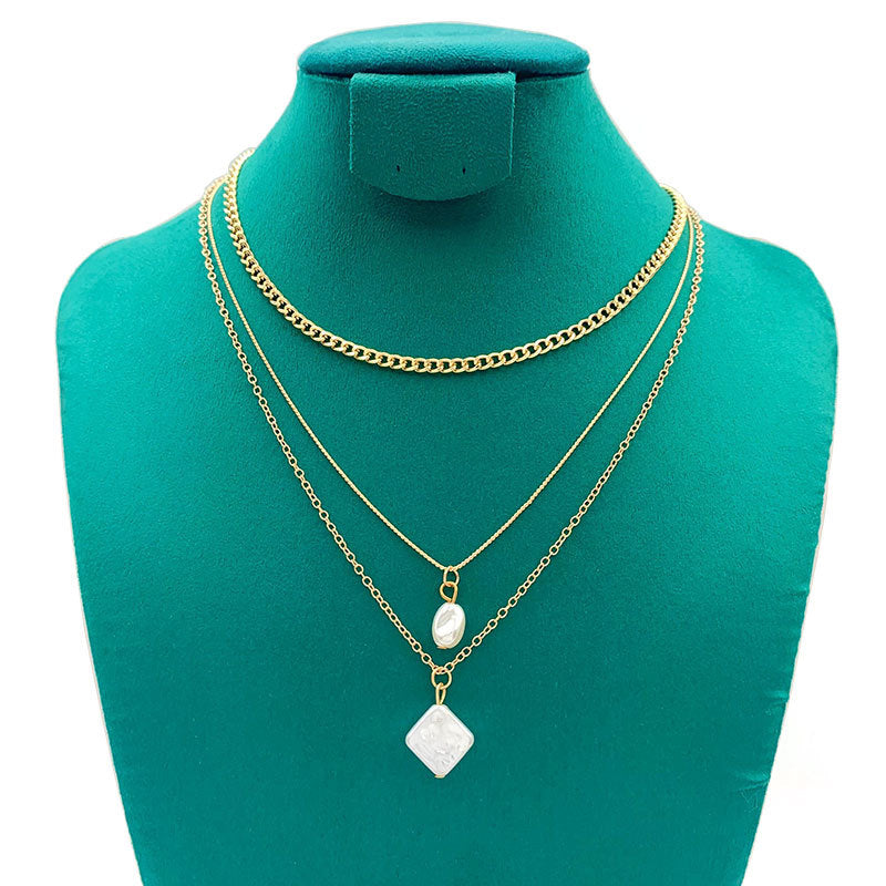 Retro Multi-layer Pearl Necklace Women's Light Luxury