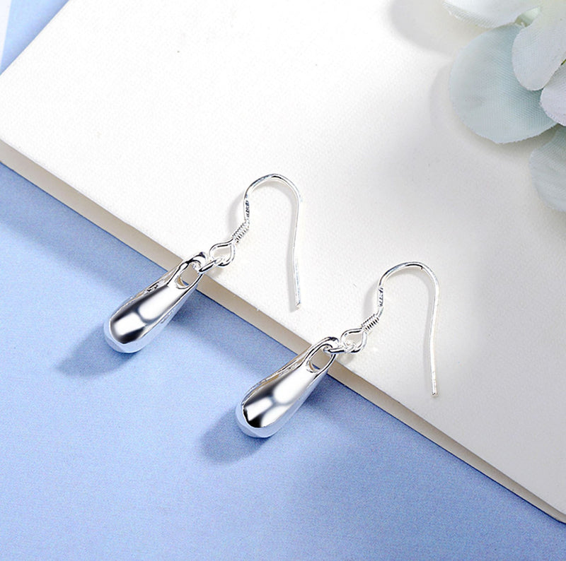 Women's Fashion Silver Waterdrop Shape Earrings