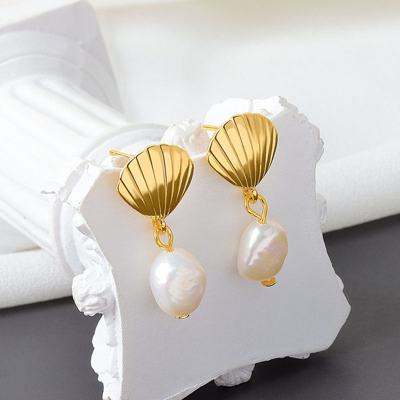 Women's Natural Gold Shell Pearl Earrings