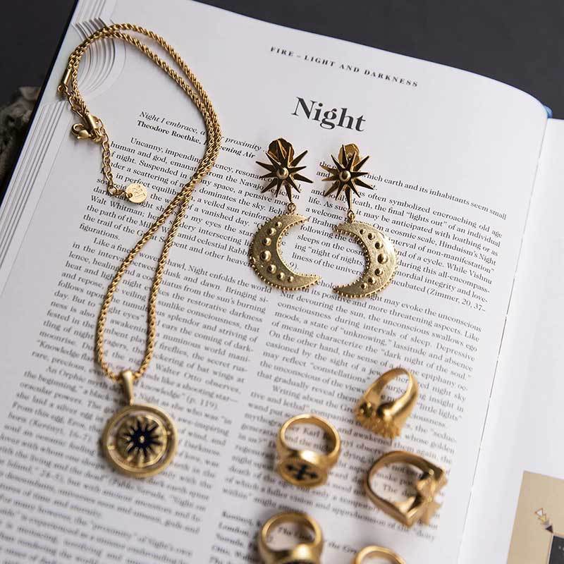 Ladies Street Fashion Irregular Geometric Earrings