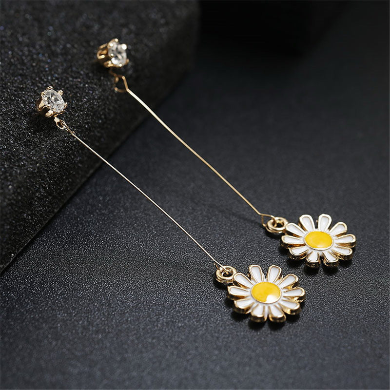 Small Daisy Pendant Is Super Fairy Long Pendant