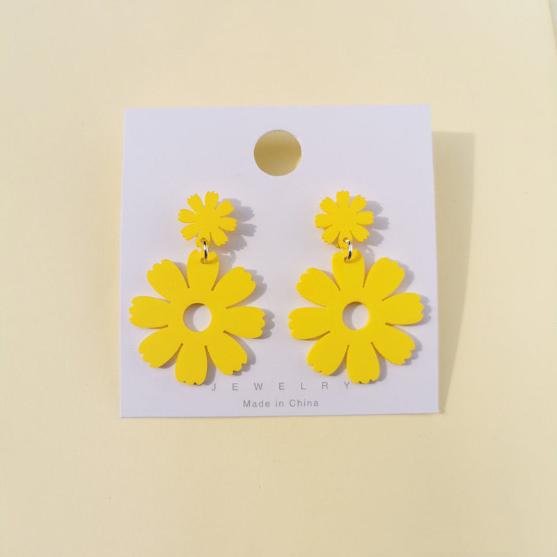 Simple And Beautiful Flowers Exaggerated Acrylic Earrings Personality Candy Color Temperament