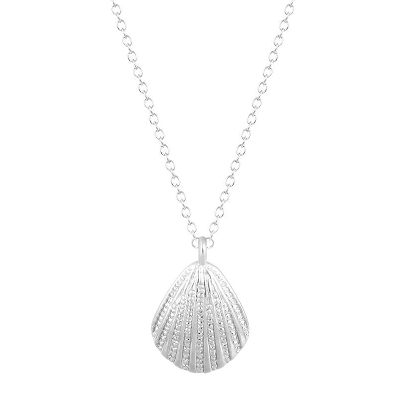 Scallop Conch Shell Pendant Necklace Gold and Silver Clavicle Chain