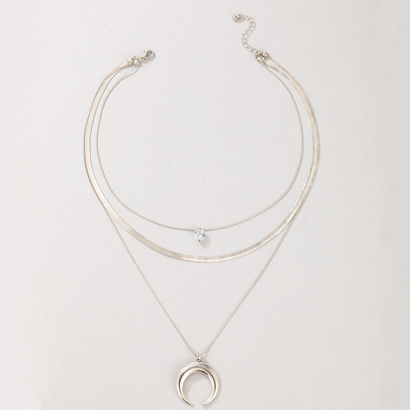 Simple Temperament Horns Moon Diamond 3-layer Accessory Necklace