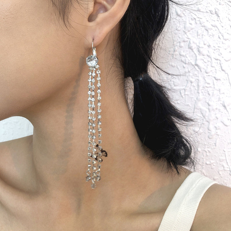 Claw Chain Tassel Imitation Crystal Earrings Ladies Style Temperament