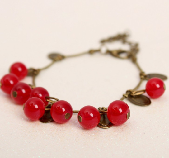 Retro sweet cherry Glass Bead Bracelet