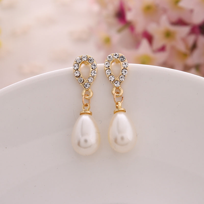 Korean Fashion Pearl Stud Earrings