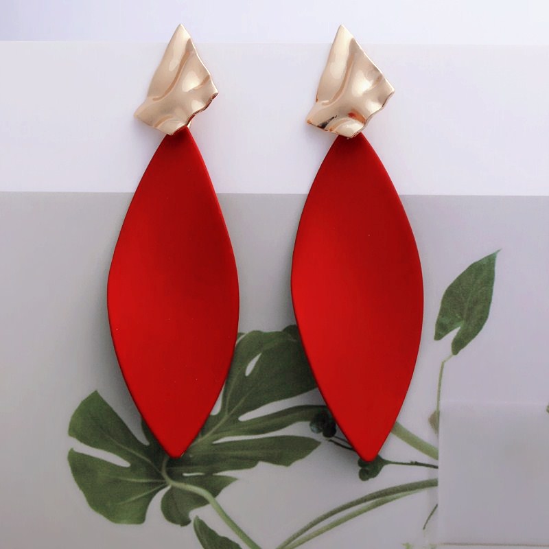 Irregular stitching geometric earrings