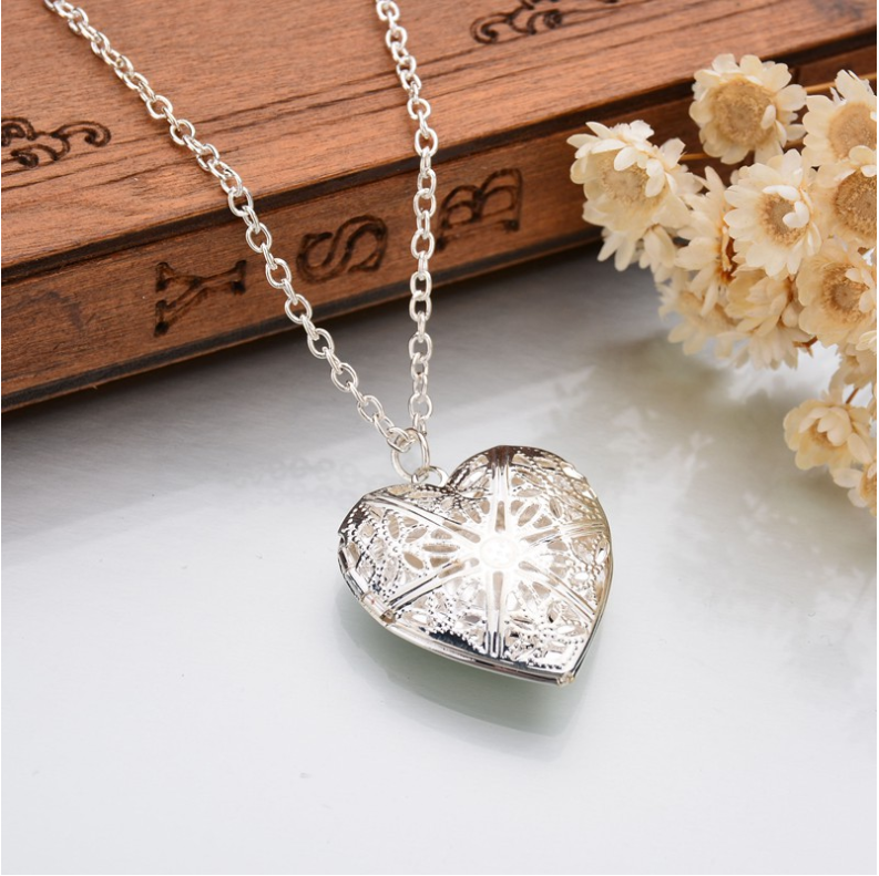 Heart-shaped Love Necklace