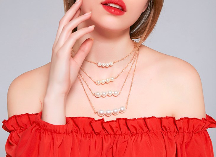 Trendy Multi-layer Metal Double-sided Pearl Clavicle Chain