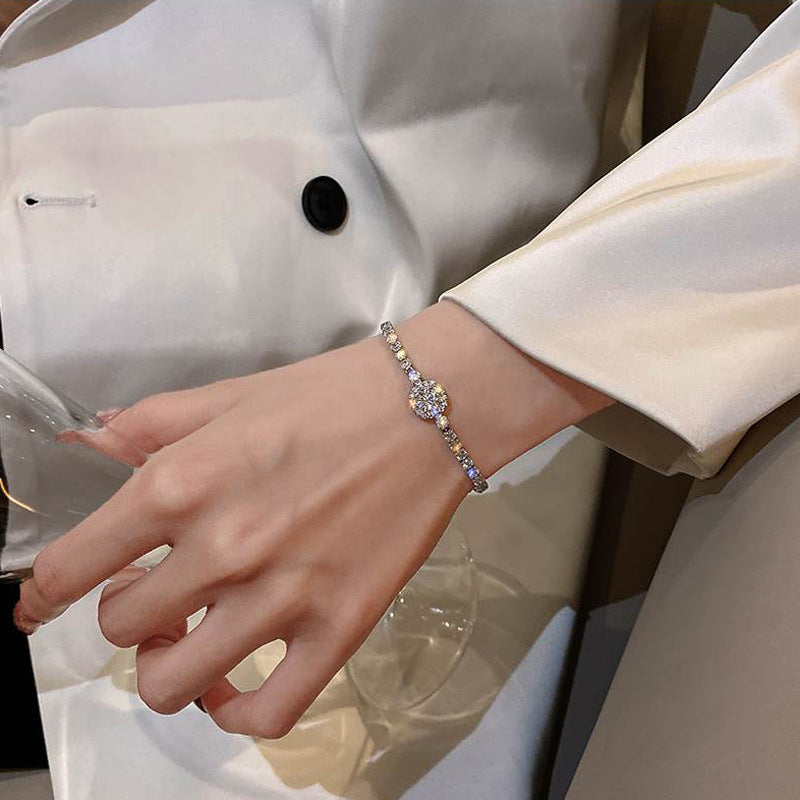 Korean Style Elegant Micro Inlaid Zircon Bracelet Girls Niche Pull Adjustable Bracelet