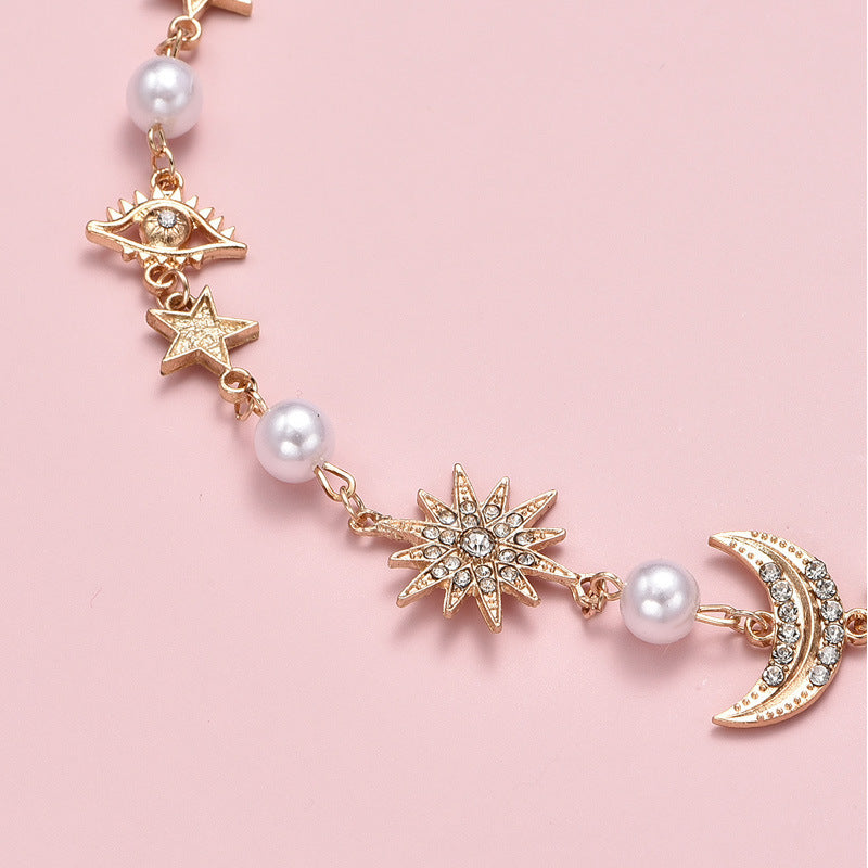 Moon Eye Five-pointed Star Imitation Pearl Necklace