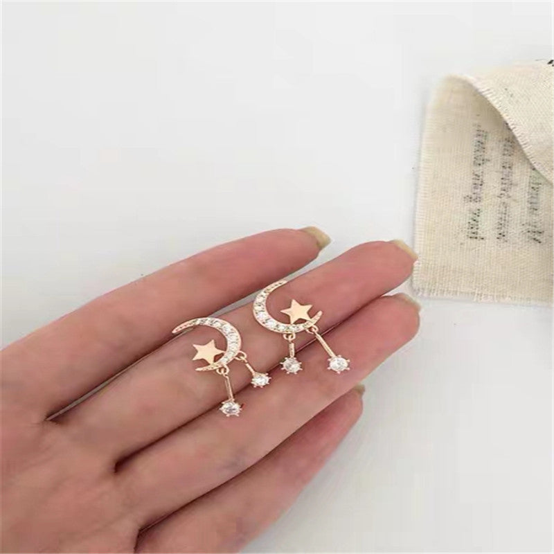 Moon star short earrings