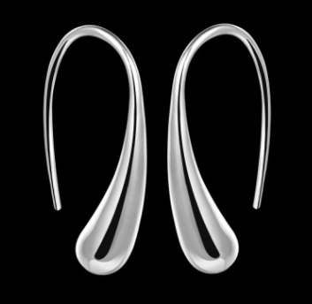 AliExpress explosion earrings Foreign trade European and American silver earrings Fashion creative ear hooks