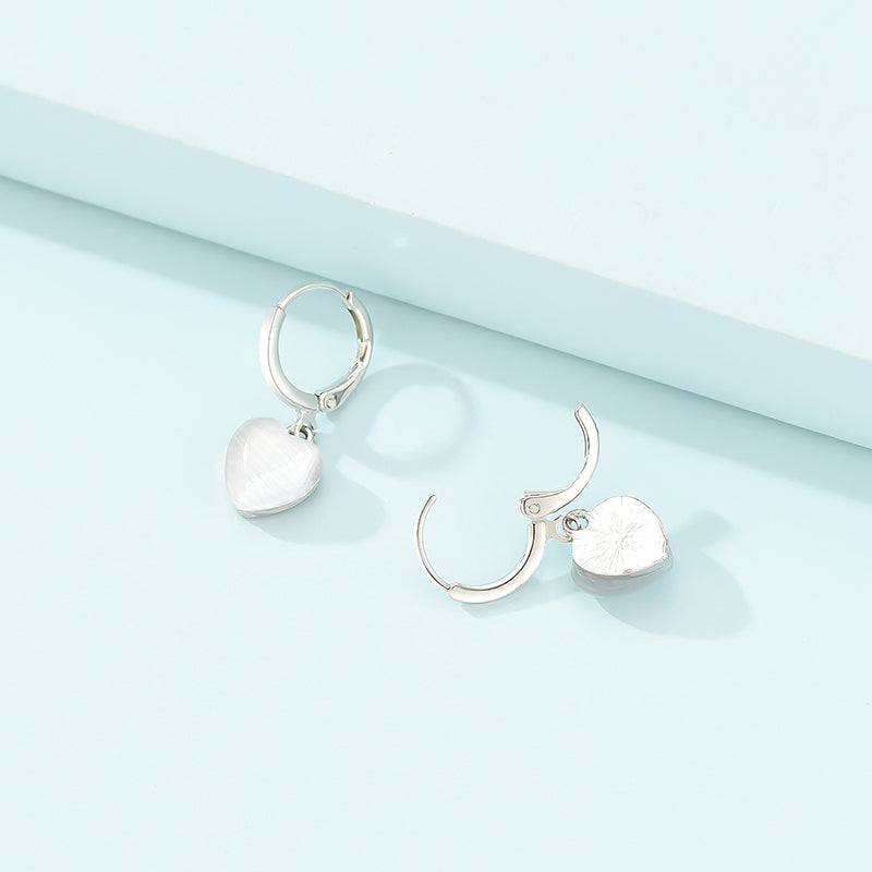 Three-dimensional Love Circle Earrings Minimalist