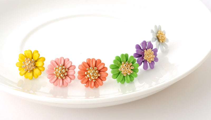 Creative Sweet Little Daisy Alloy Earrings