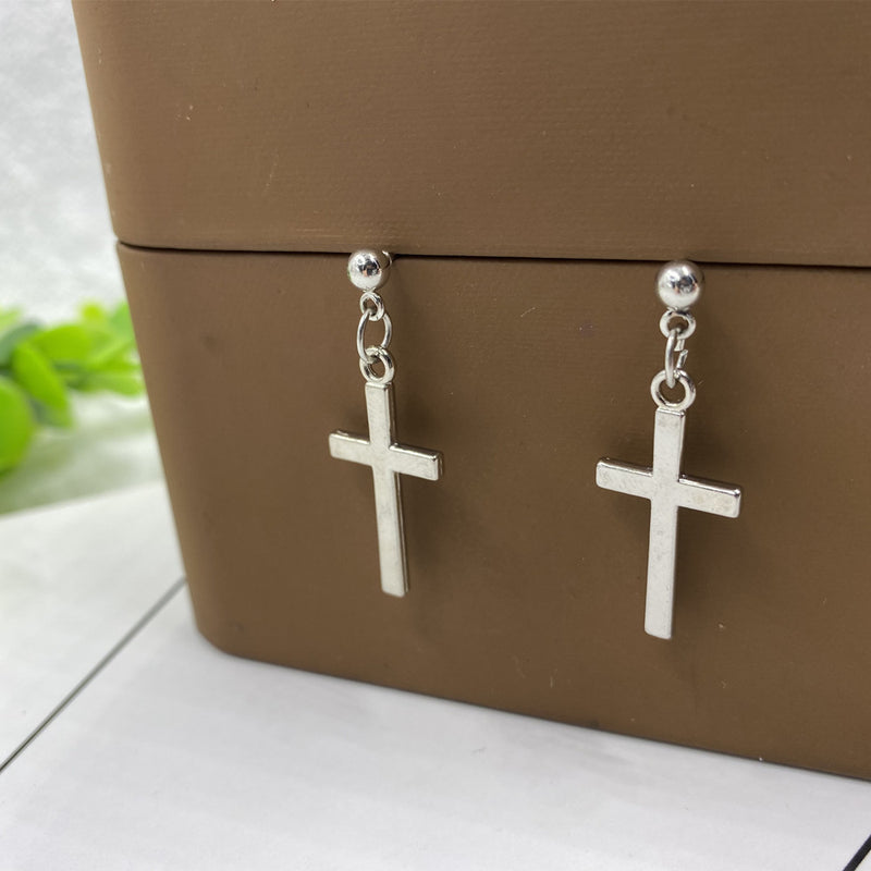 Fashion Simple Retro Punk Cross Pendant