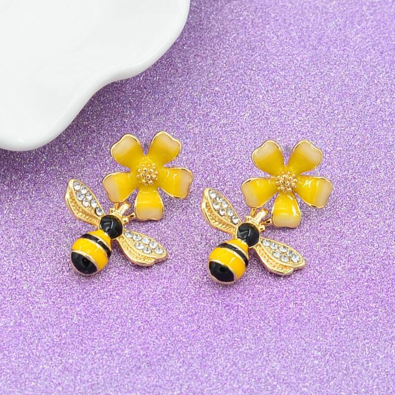 Bee flower oil Earrings