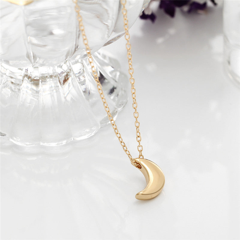 Cute Small Moon Pendant Necklace for Women Gold Color Chain Choker Necklace Bohemian Collar Jewelry Christmas Gift bijoux femme