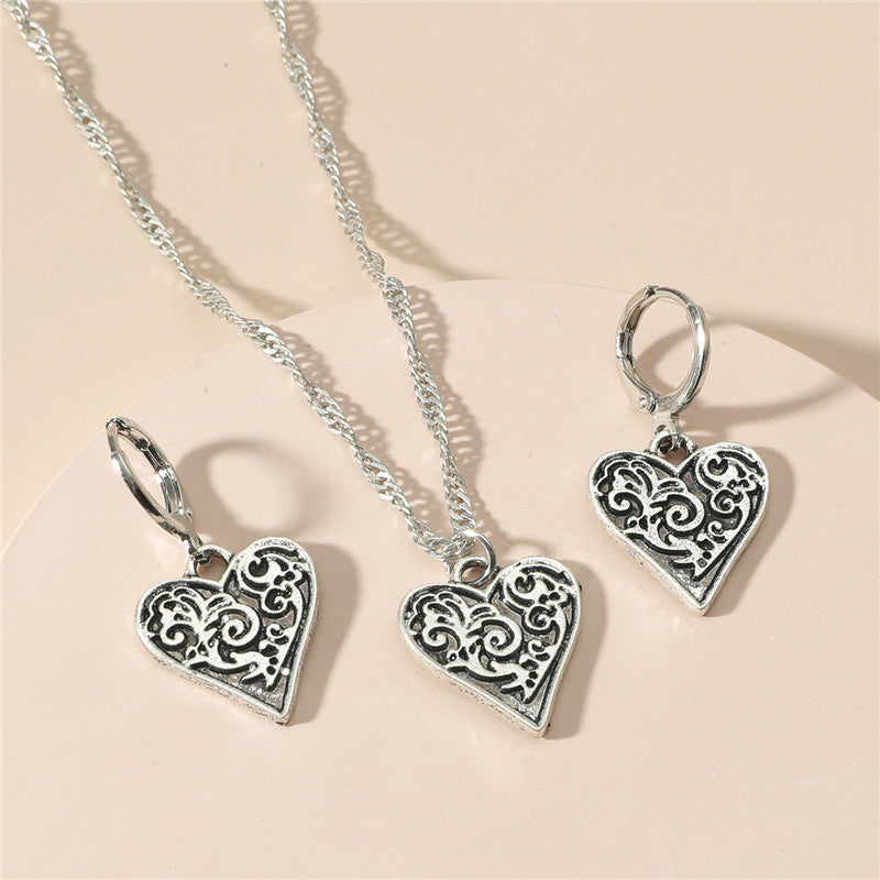 Metal Hollow Peach Heart Pendant 2-piece Set