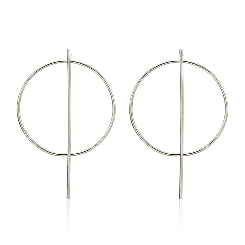 Geometric metal round earrings