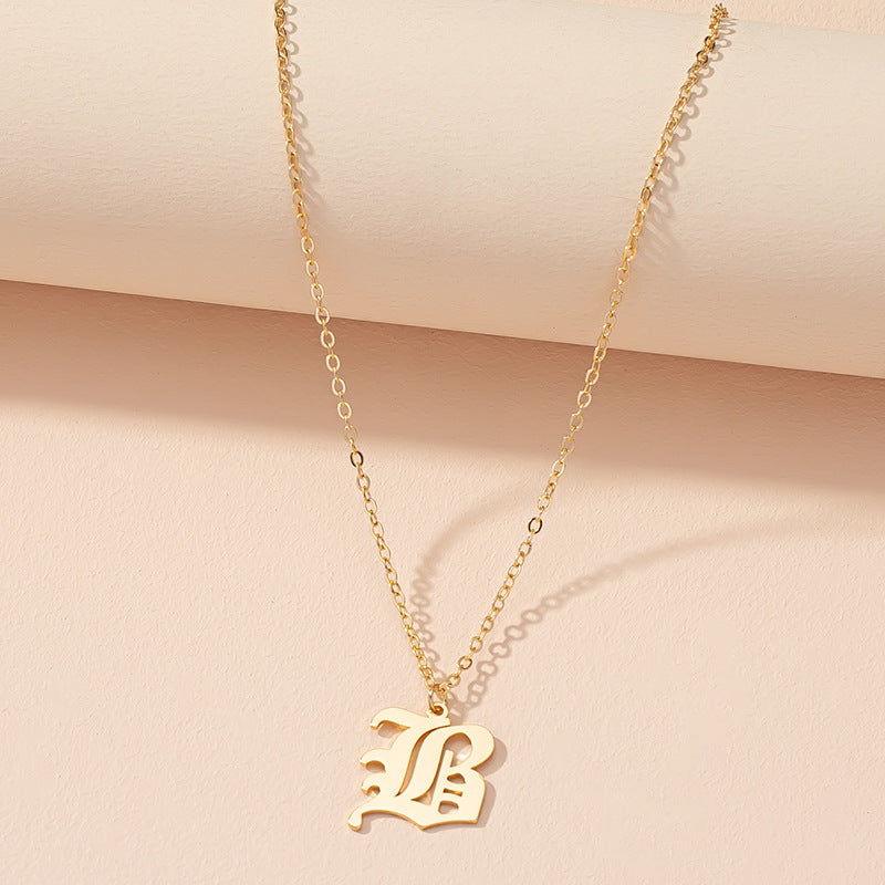 Retro Personality Design Sense 26 English Alphabet Necklace Female