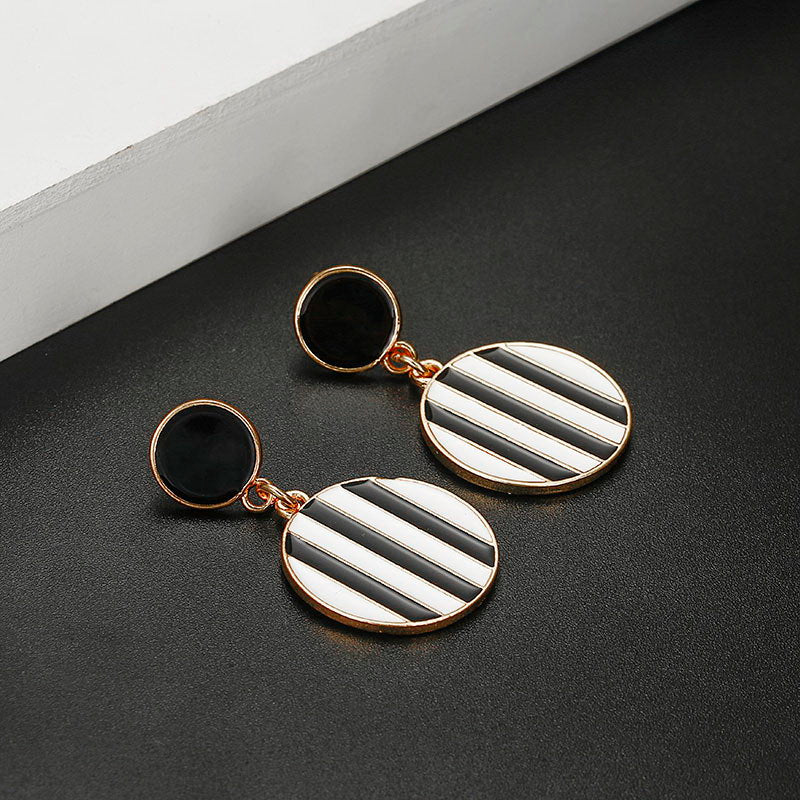 Women Stud Earrings Unquie Design Geometric Ear Jewelry