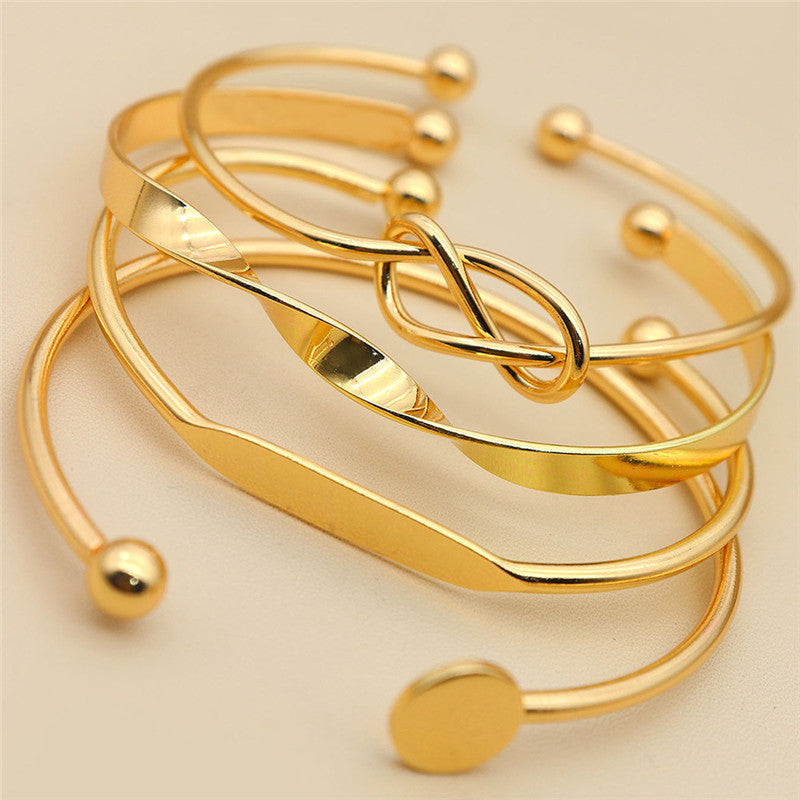 Fashion Exaggerated Retro Personality Ring Multi-layer Bracelet Set