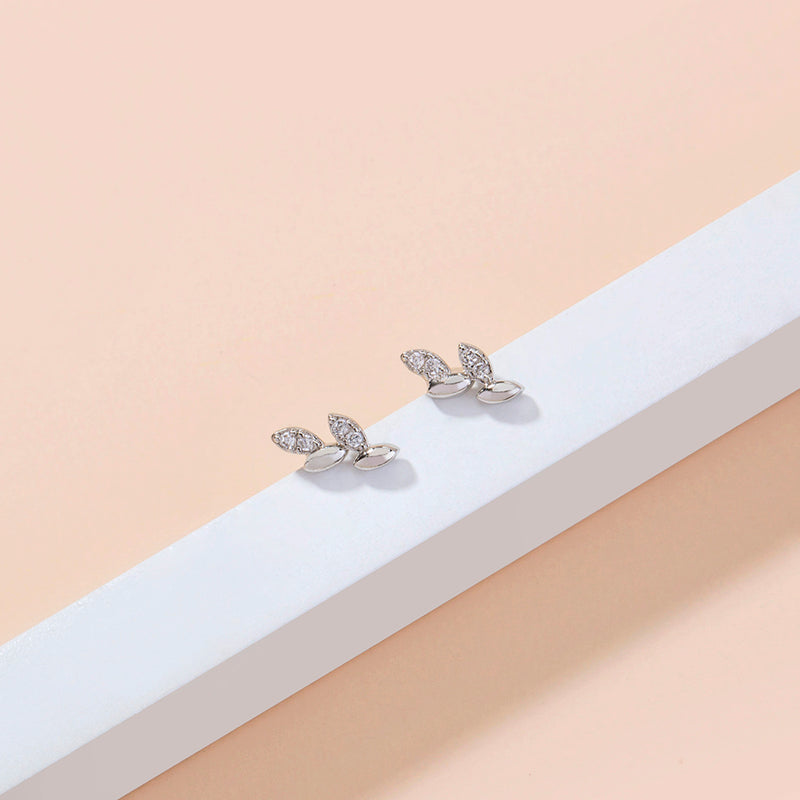 Small and versatile daily commuter double earrings micro-inlaid zircon leaf basic earrings